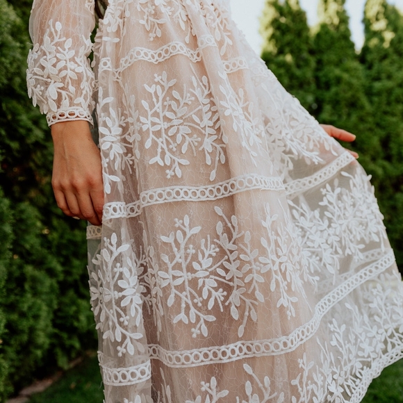 Ivy City Co Sicily White Champagne Floral Lace Midi High Neck Long Sleeve Dress - Picture 10 of 10